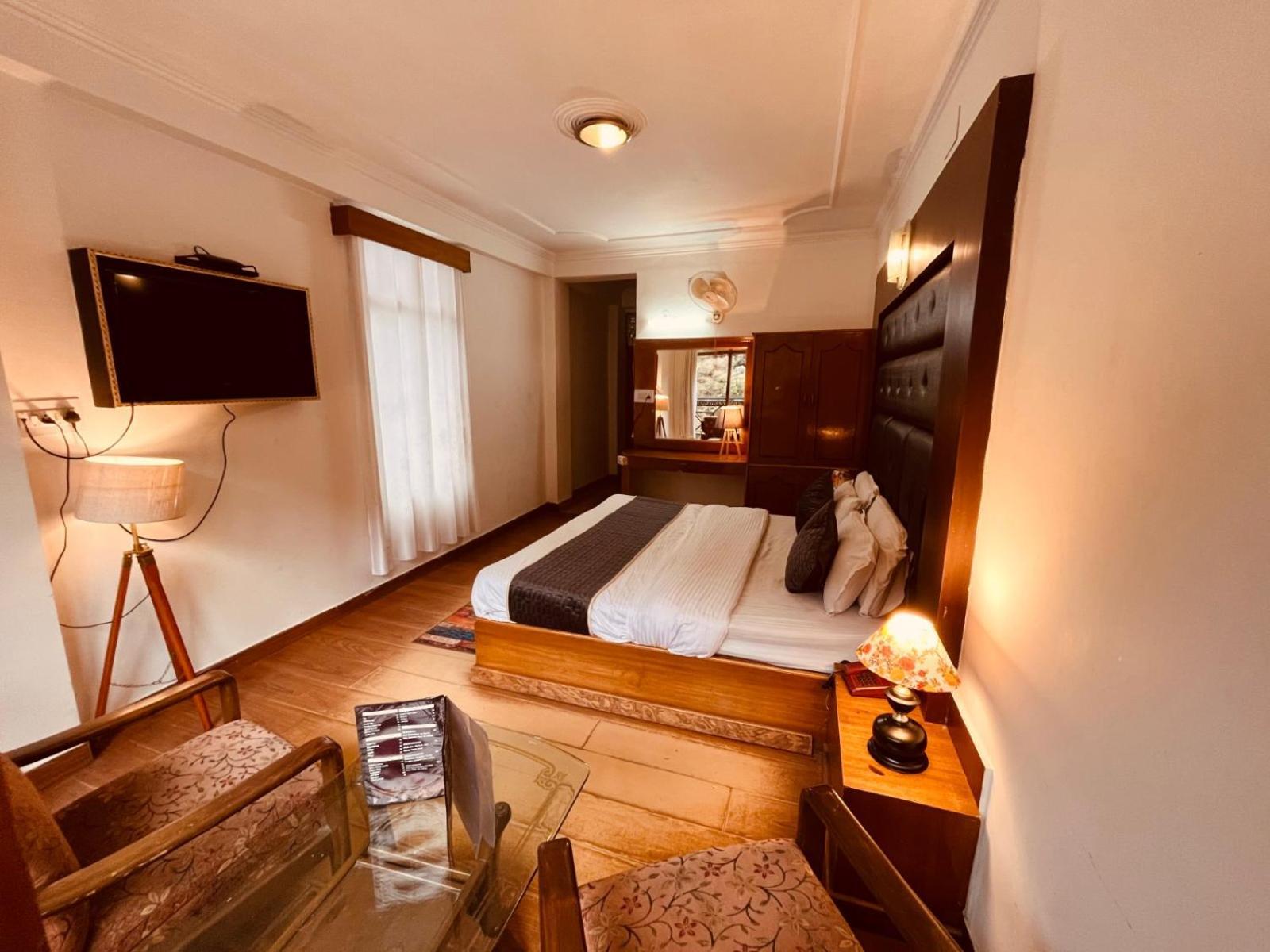 Nadi Kinare , Mall Road Manali - A Riverside Resort M 62305-50300 Exterior foto