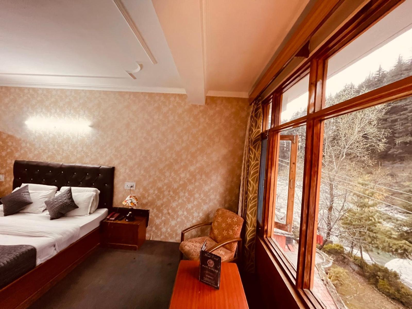 Nadi Kinare , Mall Road Manali - A Riverside Resort M 62305-50300 Exterior foto