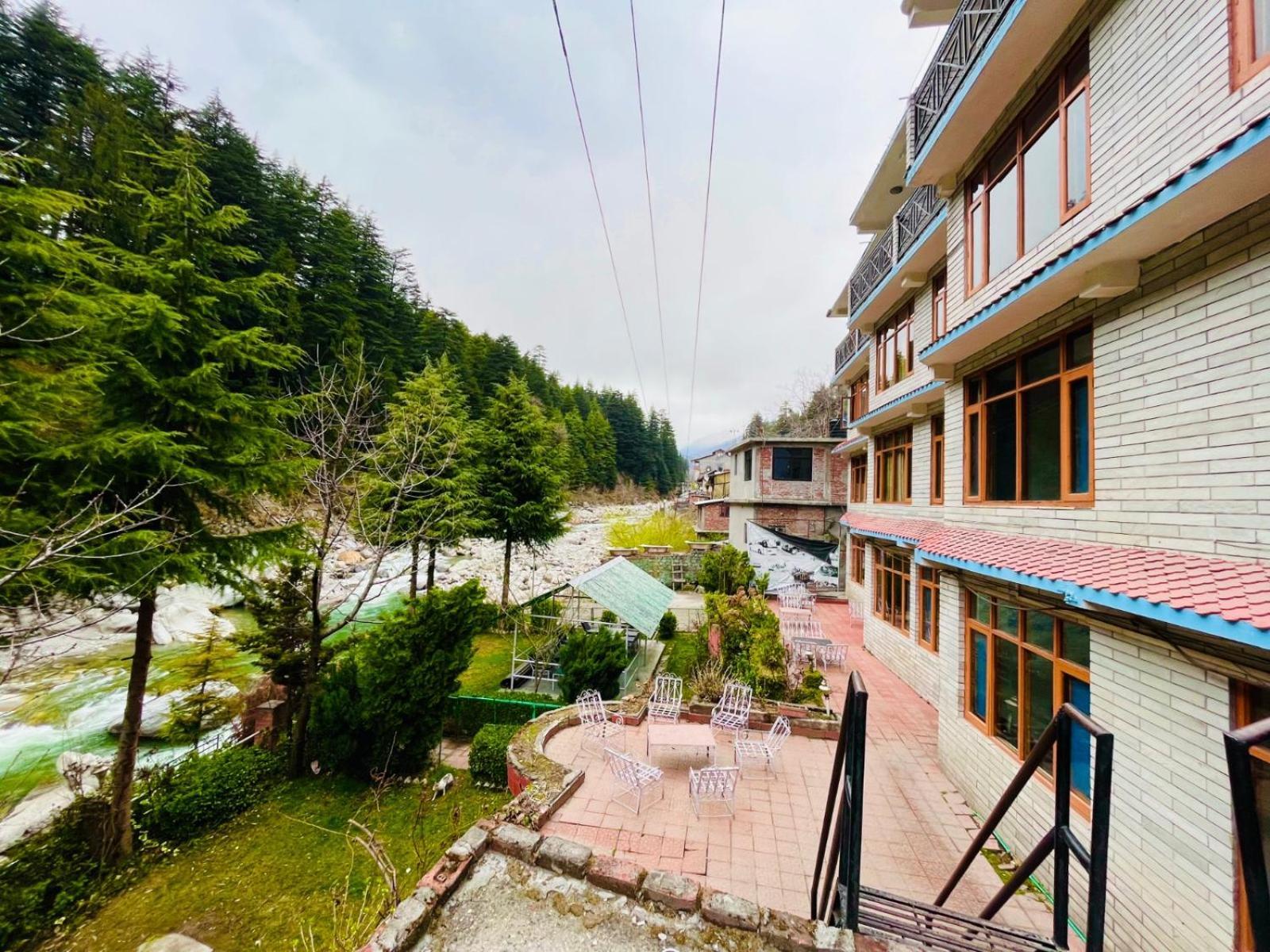 Nadi Kinare , Mall Road Manali - A Riverside Resort M 62305-50300 Exterior foto
